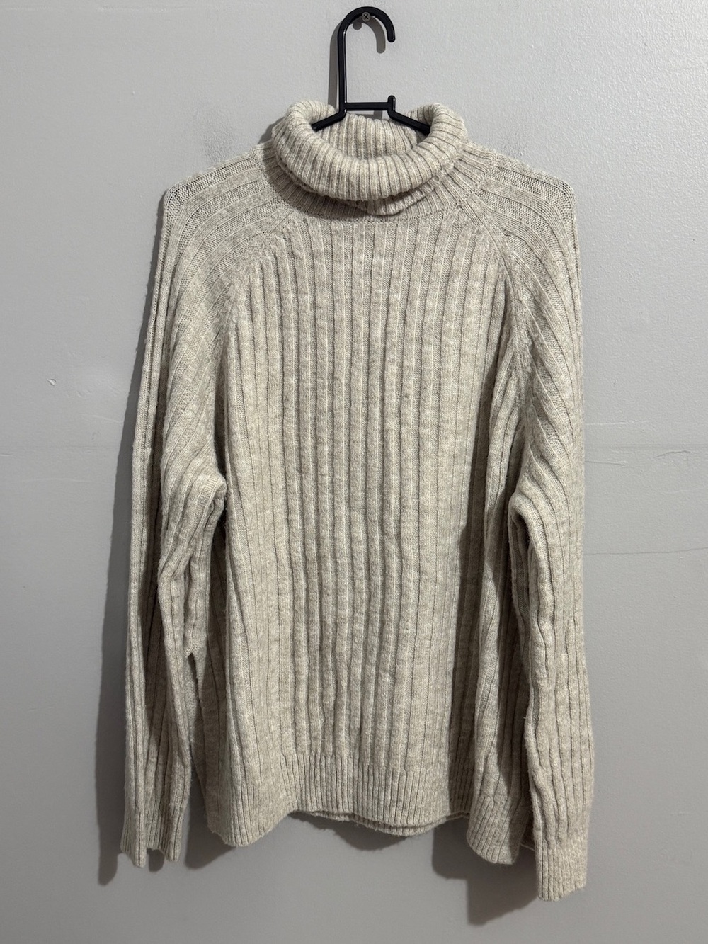 HM Womens Small Oatmeal Ribbed Turtleneck Sweater Oversized Cozy Knit Pullover
